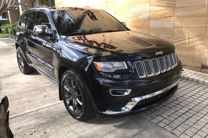 Transportation from the Airport to your Uvero Alto Hotel - Photo 1 of 8